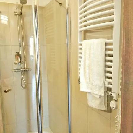 Quarto em Acomodações Particulares Home&slow Life *